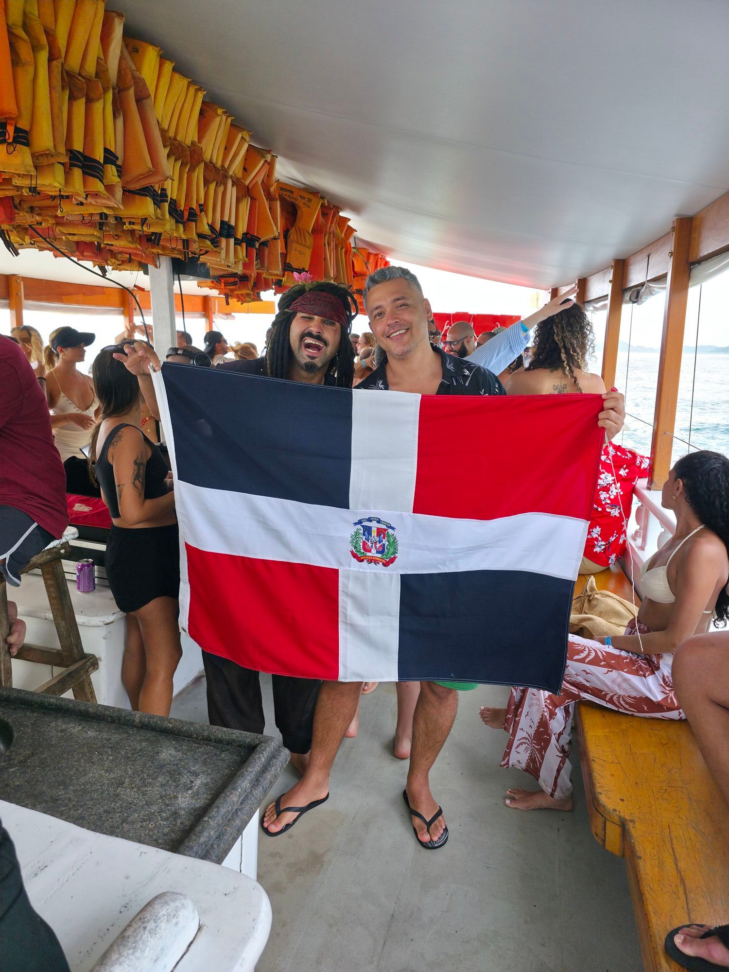 Dança a bordo da escuna
